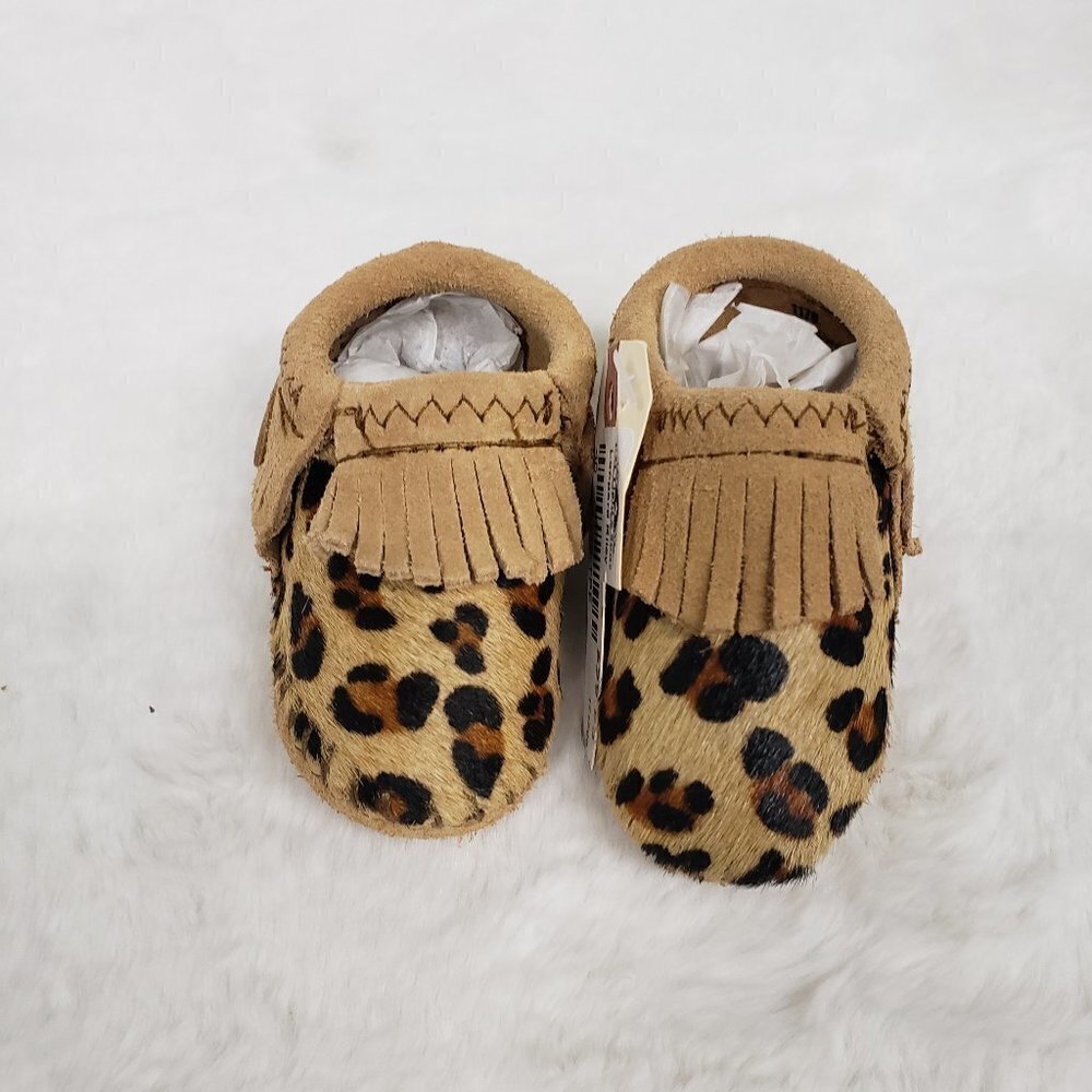 Minnetonka Mocassins Riley Leopard Hair on Hide Baby 1 NWT